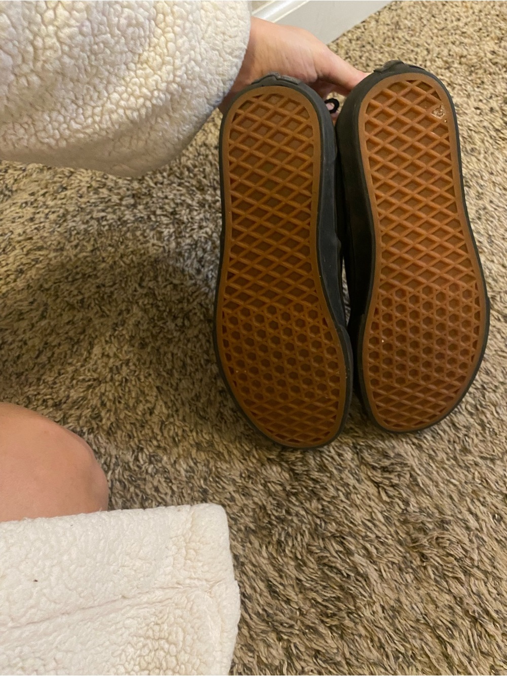 Vans - Picture 3 of 3